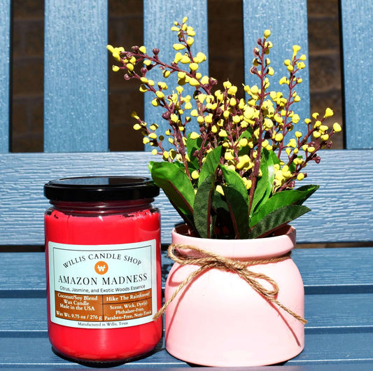 Single wick candle as red was Amazon Madness fragrant candle option.