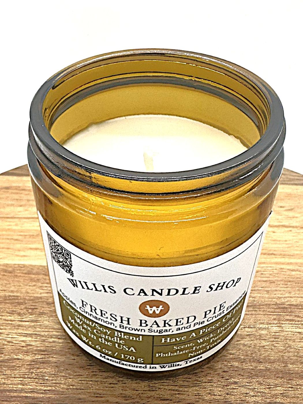 A photo of FRESH BAKED PIE5 featuring our coconut, soy, beeswax matrix candle made at the Willis Candle Shop in Willis, Texas.