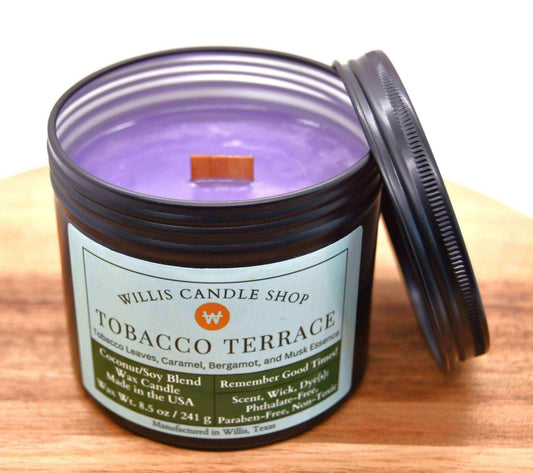 Violet wax candle with wooden wick and Tobacco candle scent.